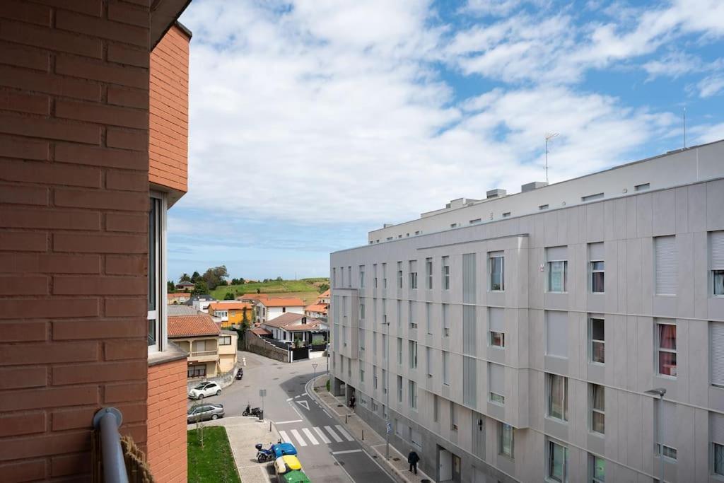 San Roman Apartment With Private Parking Santander Exterior photo