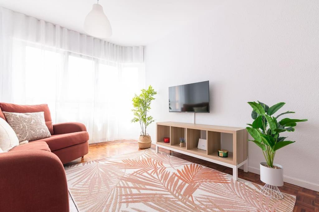 San Roman Apartment With Private Parking Santander Exterior photo